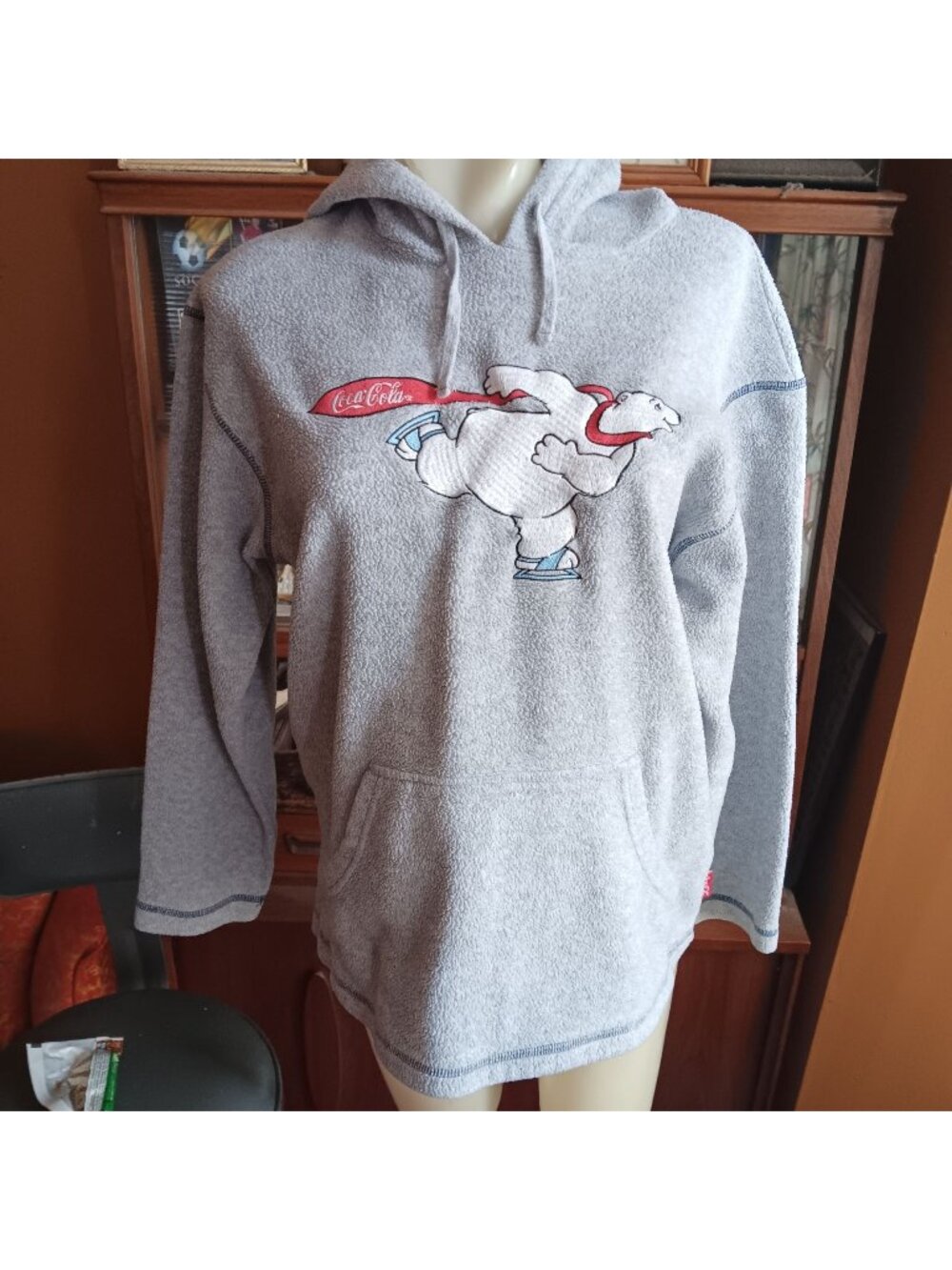 Women's Medium VTG Coca Cola Polar Bear Hoodie Sweatshirt Gray Fleece Christmas